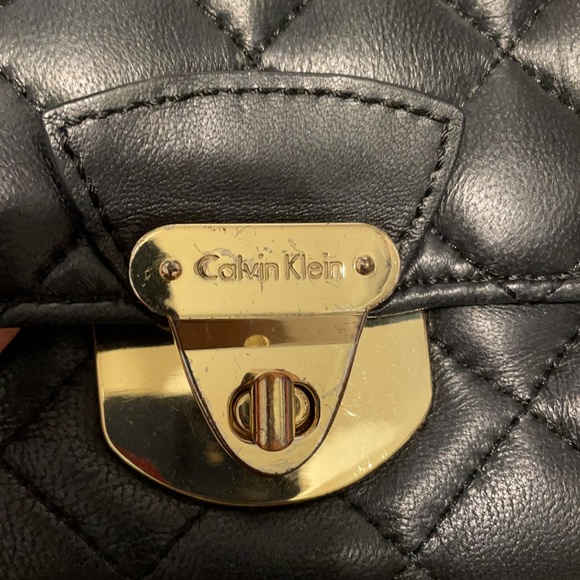 Black Quilted Calvin Klein Mini Bag/WOC with gold - Picture 2 of 4